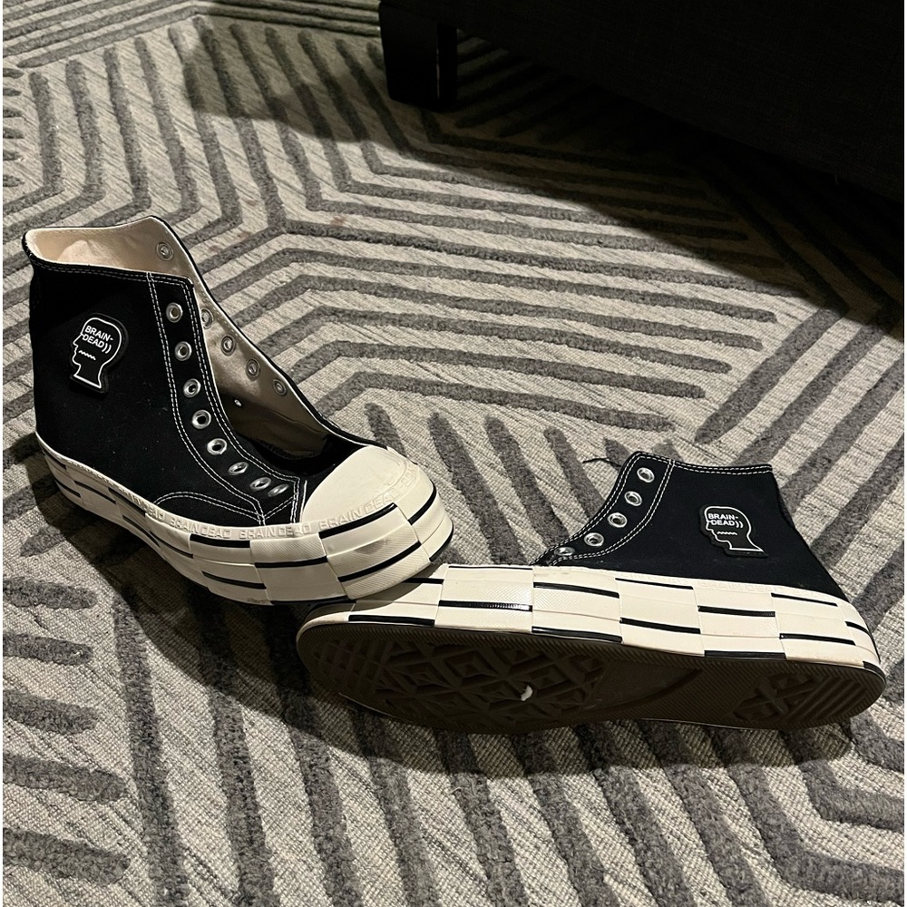 Brain Dead Converse